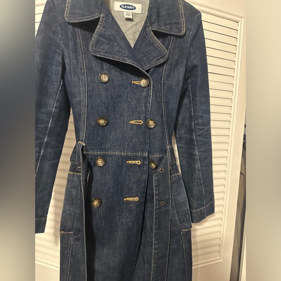 Old Navy Belted Denim Trench Coat 
Size Small - Picture 2 of 5